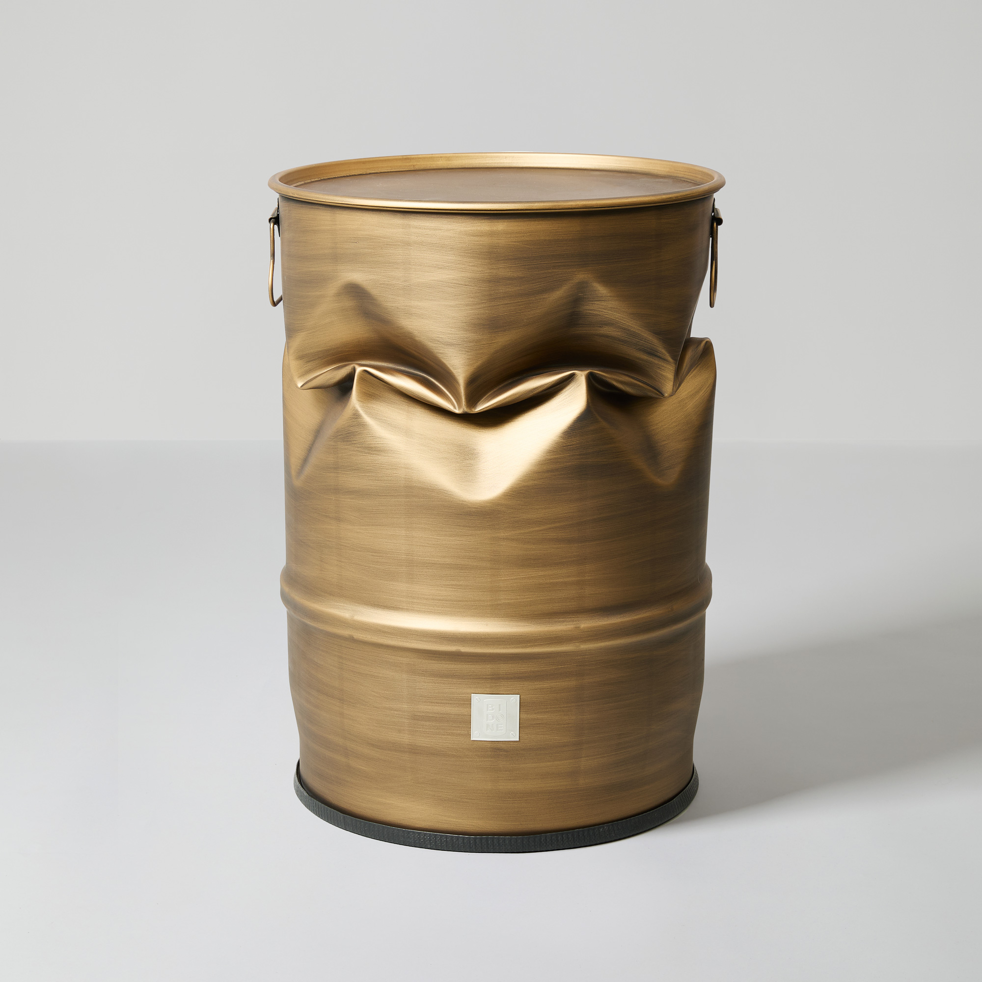 Scopri il modello Bidone Oro Vintage